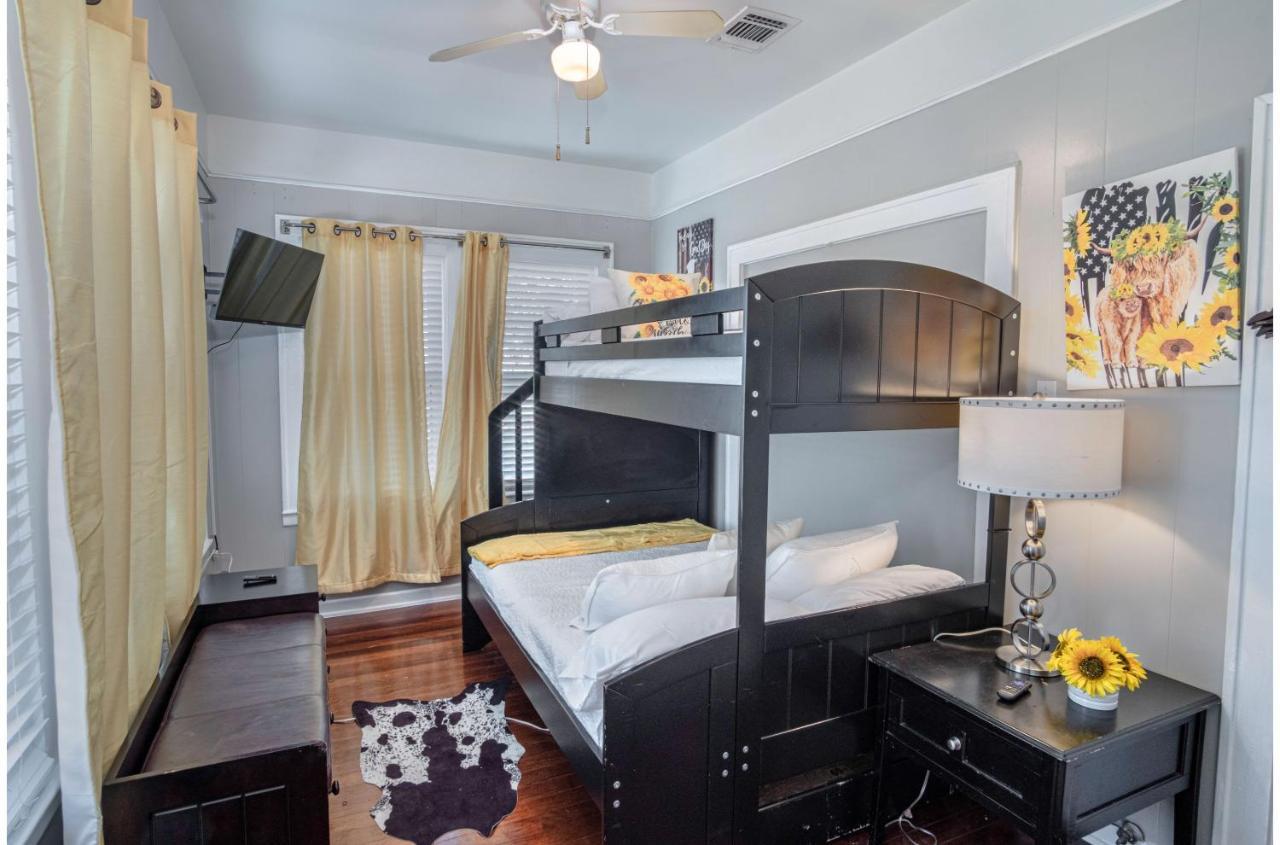 Stunning 3 Bedroom Home Near Dt Alamodome - Riverwalk San Antonio Kültér fotó